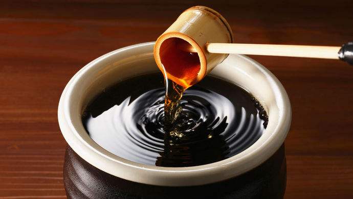 男男在宿舍撅着屁股被调教